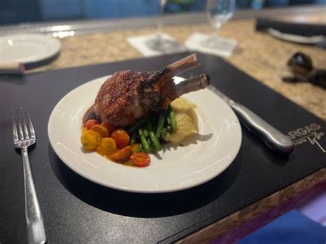 Newton’s saddlerack reviews  The new culinary home of Cowboy Chef Newton where you can expect a casual fine dining experience featuring